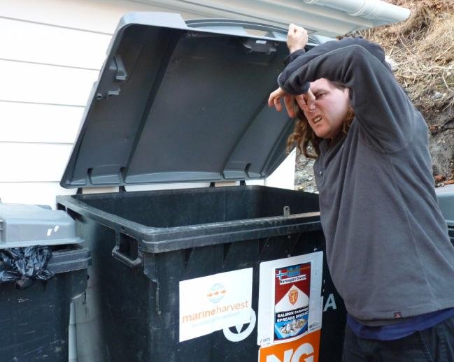 Don at MH stinks Don at MH stinks