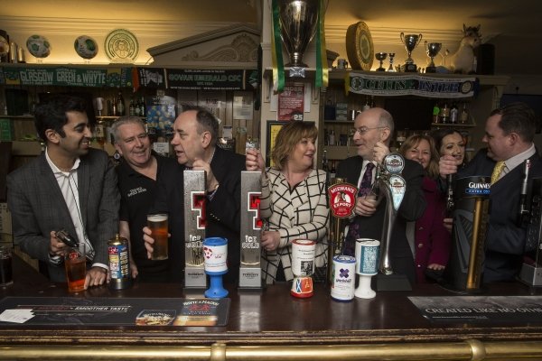 Salmond in pub Salmond in pub